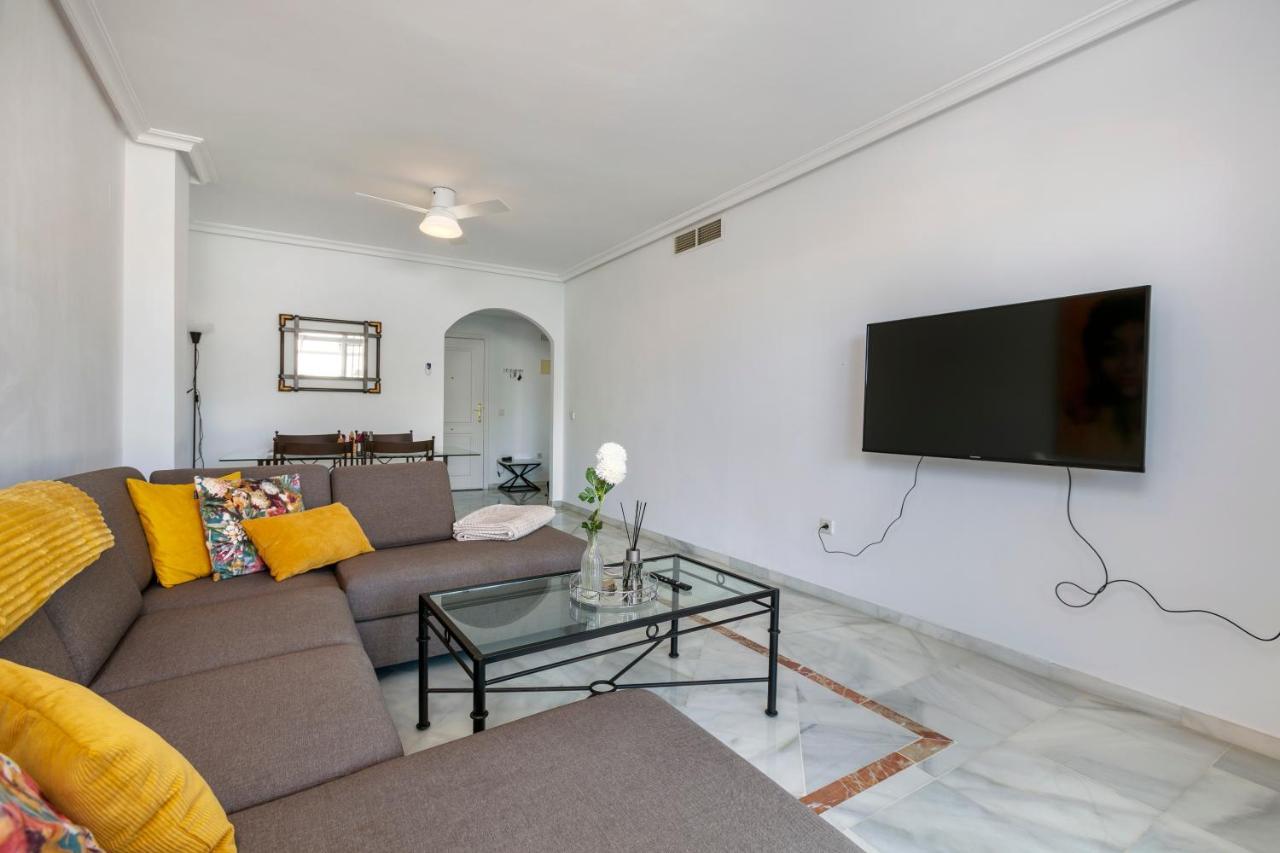 Lovely 2 Bedroom Locrimar V Walk To Beach Rdr260 มาร์เบยา ภายนอก รูปภาพ